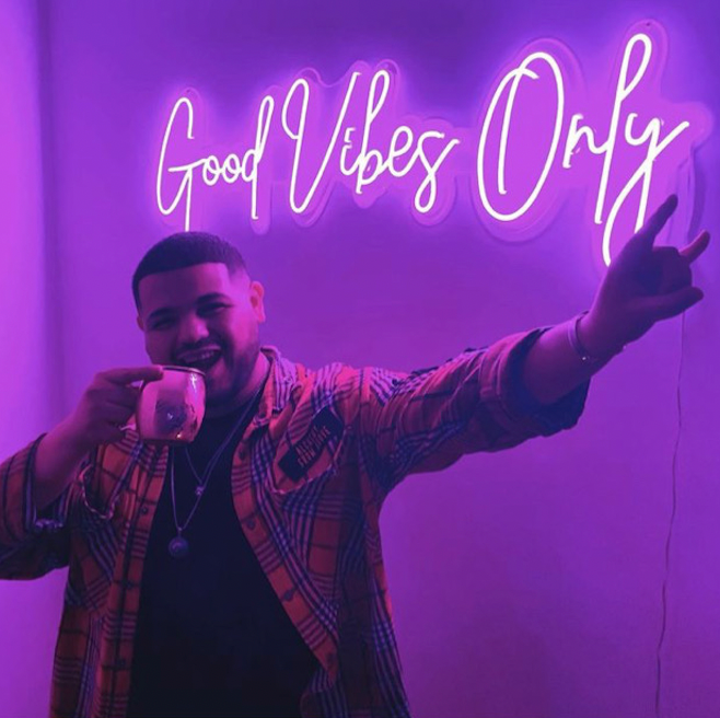 neon violet good vibes only