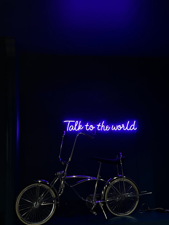 neon agence follow talk to the world