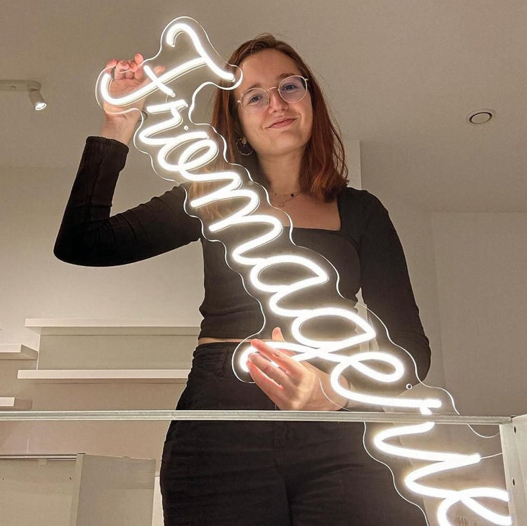 néon fromagerie la câlinerie